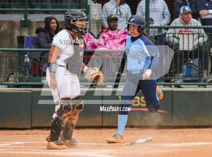 Thumbnail 2 in Dacula vs. Pope photogallery.