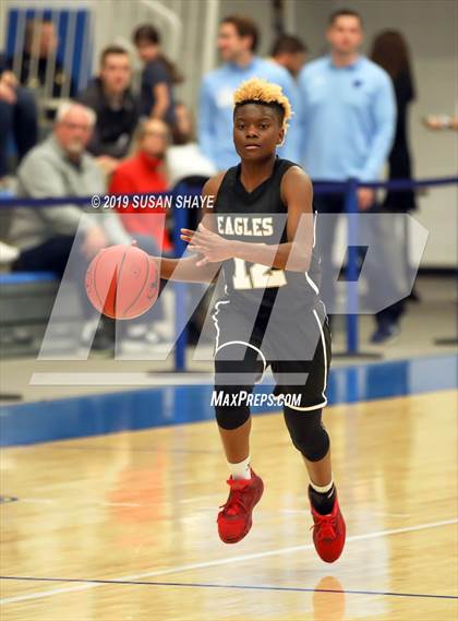 Thumbnail 3 in Franklin vs Central (MIAA Division 1 Semifinal) photogallery.