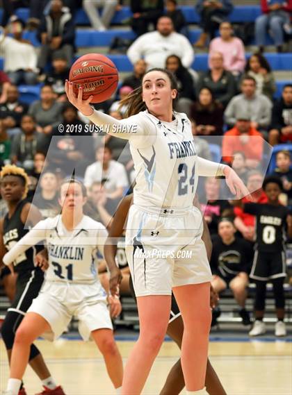 Thumbnail 2 in Franklin vs Central (MIAA Division 1 Semifinal) photogallery.