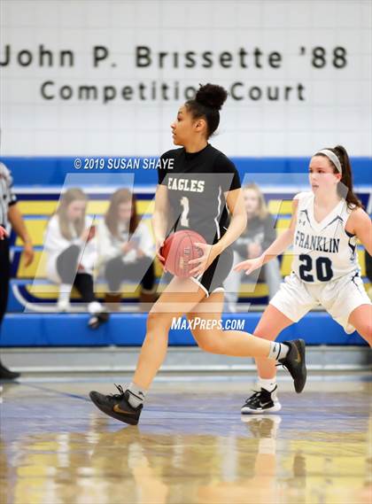 Thumbnail 1 in Franklin vs Central (MIAA Division 1 Semifinal) photogallery.