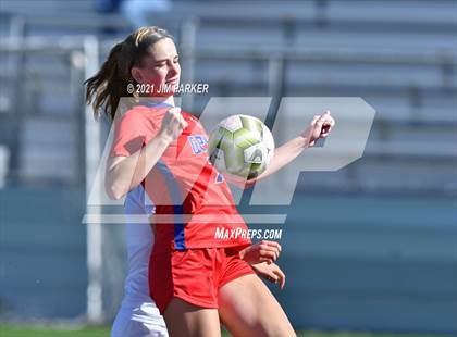Thumbnail 1 in Boerne-Champion vs. Gregory-Portland (Dripping Springs Invitational) photogallery.