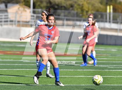 Thumbnail 2 in Boerne-Champion vs. Gregory-Portland (Dripping Springs Invitational) photogallery.
