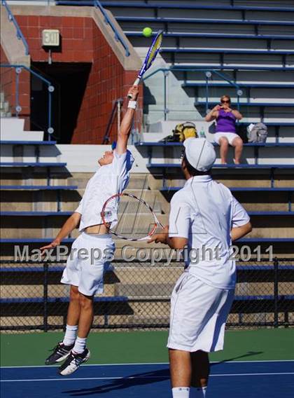 Thumbnail 2 in NYSPHSAA Boys Tennis Championships (Round 1) photogallery.