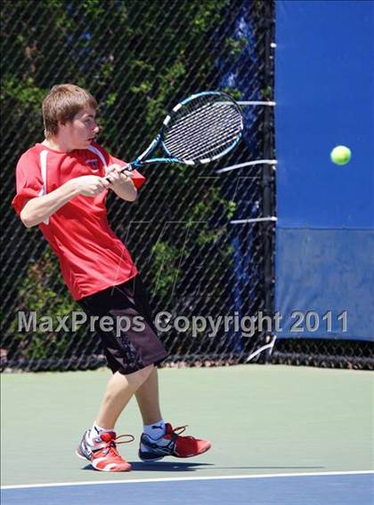 Thumbnail 1 in NYSPHSAA Boys Tennis Championships (Round 1) photogallery.