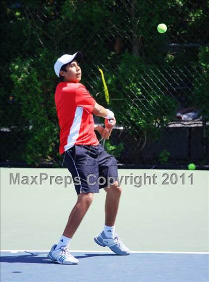 Thumbnail 1 in NYSPHSAA Boys Tennis Championships (Round 1) photogallery.