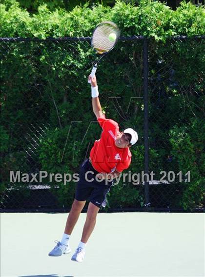 Thumbnail 1 in NYSPHSAA Boys Tennis Championships (Round 1) photogallery.