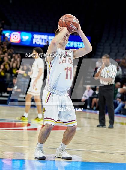 Thumbnail 1 in Chino Hills vs. Las Lomas (CIF State D1 Final) photogallery.
