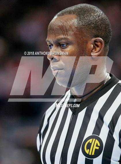 Thumbnail 1 in Chino Hills vs. Las Lomas (CIF State D1 Final) photogallery.