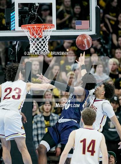 Thumbnail 1 in Chino Hills vs. Las Lomas (CIF State D1 Final) photogallery.