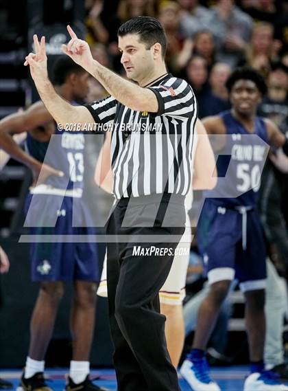 Thumbnail 2 in Chino Hills vs. Las Lomas (CIF State D1 Final) photogallery.