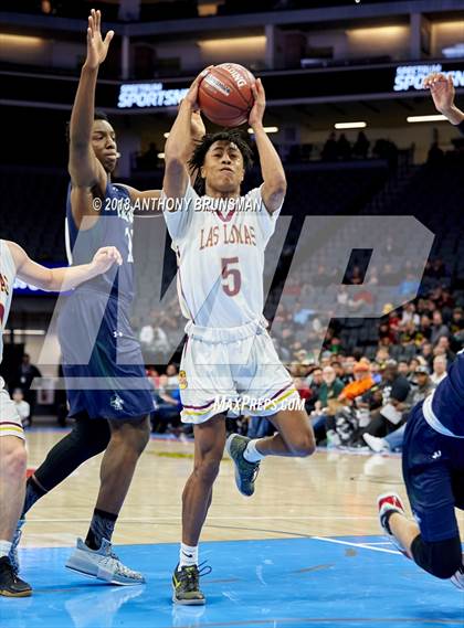 Thumbnail 2 in Chino Hills vs. Las Lomas (CIF State D1 Final) photogallery.