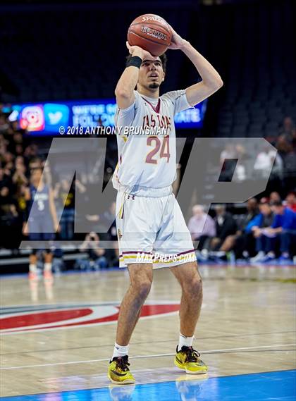 Thumbnail 1 in Chino Hills vs. Las Lomas (CIF State D1 Final) photogallery.