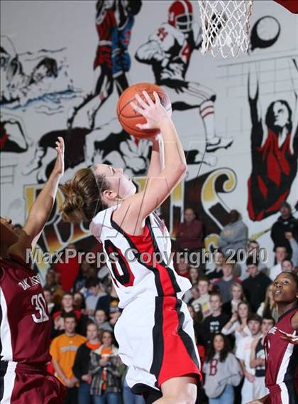 Thumbnail 3 in Oak Ridge @ Maryville (Region 2 AAA Final) photogallery.