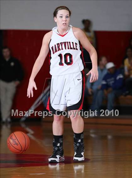 Thumbnail 1 in Oak Ridge @ Maryville (Region 2 AAA Final) photogallery.
