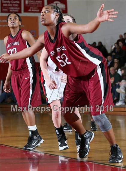 Thumbnail 2 in Oak Ridge @ Maryville (Region 2 AAA Final) photogallery.