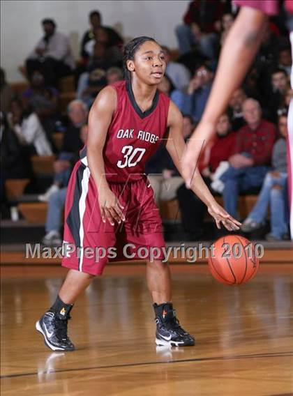 Thumbnail 2 in Oak Ridge @ Maryville (Region 2 AAA Final) photogallery.