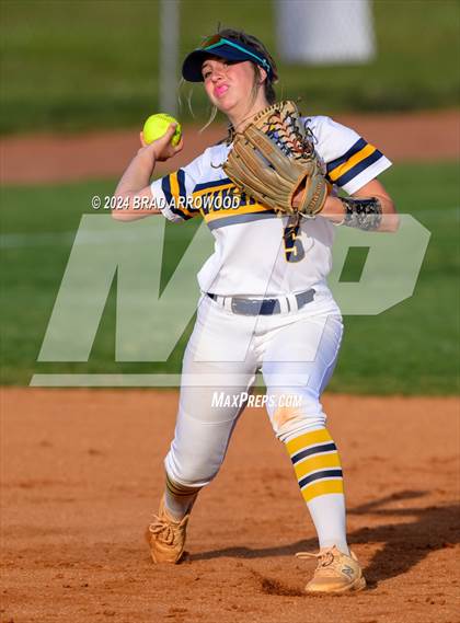 Thumbnail 2 in Mooresville @ South Iredell photogallery.