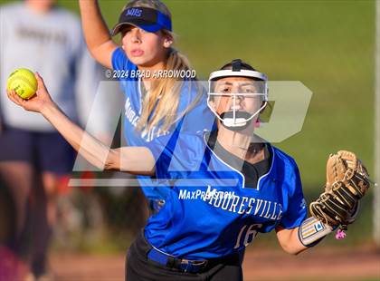 Thumbnail 3 in Mooresville @ South Iredell photogallery.