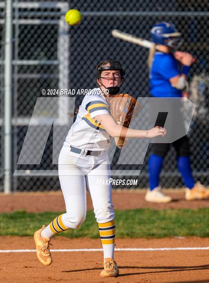 Thumbnail 3 in Mooresville @ South Iredell photogallery.