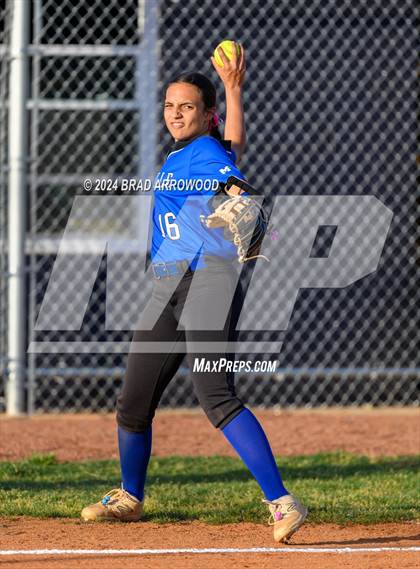 Thumbnail 1 in Mooresville @ South Iredell photogallery.
