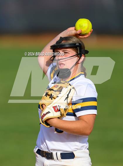 Thumbnail 3 in Mooresville @ South Iredell photogallery.