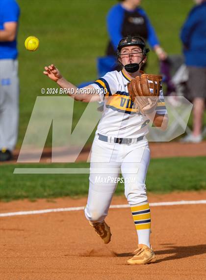 Thumbnail 3 in Mooresville @ South Iredell photogallery.