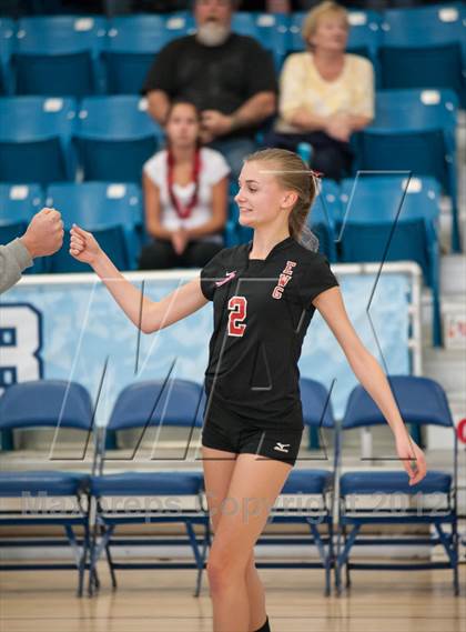 Thumbnail 2 in Exeter-West Greenwich vs. Cranston West (RIIL D2 Final) photogallery.