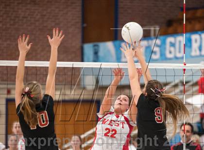 Thumbnail 1 in Exeter-West Greenwich vs. Cranston West (RIIL D2 Final) photogallery.
