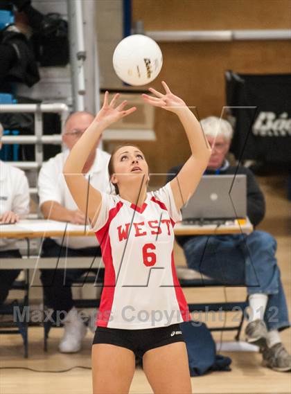 Thumbnail 1 in Exeter-West Greenwich vs. Cranston West (RIIL D2 Final) photogallery.