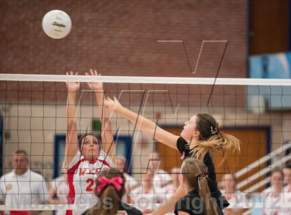 Thumbnail 1 in Exeter-West Greenwich vs. Cranston West (RIIL D2 Final) photogallery.