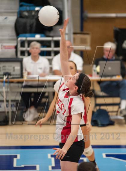 Thumbnail 2 in Exeter-West Greenwich vs. Cranston West (RIIL D2 Final) photogallery.