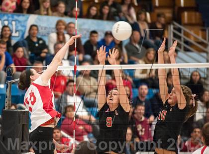 Thumbnail 3 in Exeter-West Greenwich vs. Cranston West (RIIL D2 Final) photogallery.