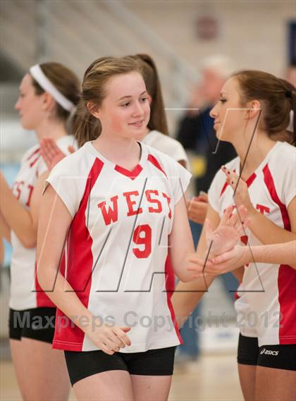 Thumbnail 3 in Exeter-West Greenwich vs. Cranston West (RIIL D2 Final) photogallery.