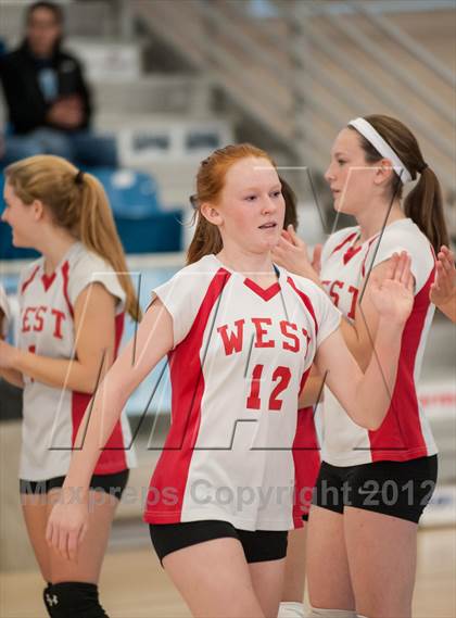 Thumbnail 2 in Exeter-West Greenwich vs. Cranston West (RIIL D2 Final) photogallery.