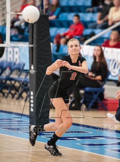 Thumbnail 3 in Exeter-West Greenwich vs. Cranston West (RIIL D2 Final) photogallery.