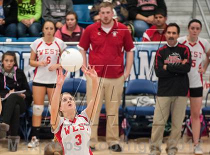Thumbnail 2 in Exeter-West Greenwich vs. Cranston West (RIIL D2 Final) photogallery.