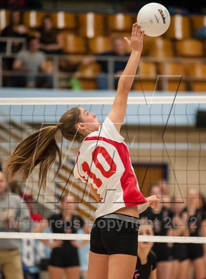 Thumbnail 1 in Exeter-West Greenwich vs. Cranston West (RIIL D2 Final) photogallery.
