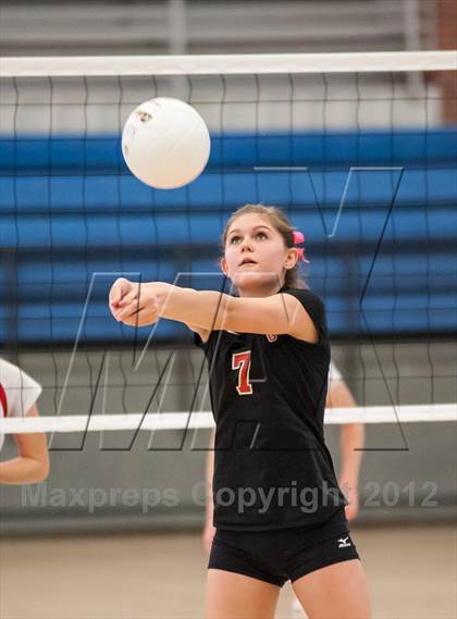 Thumbnail 1 in Exeter-West Greenwich vs. Cranston West (RIIL D2 Final) photogallery.