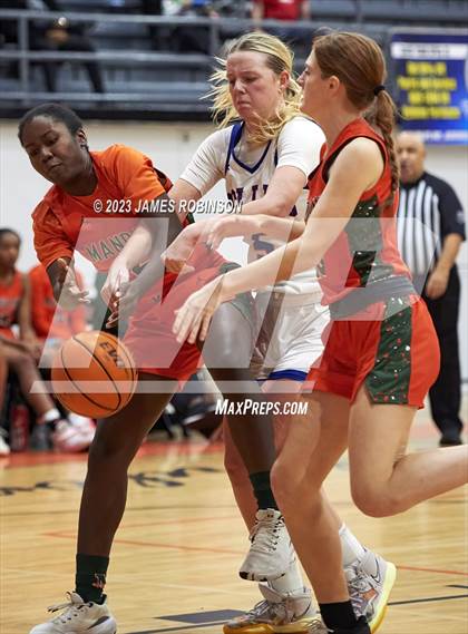 Thumbnail 2 in Mandarin vs Bolles (Battle For the Island) photogallery.