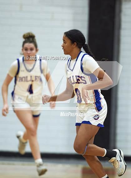 Thumbnail 3 in Mandarin vs Bolles (Battle For the Island) photogallery.