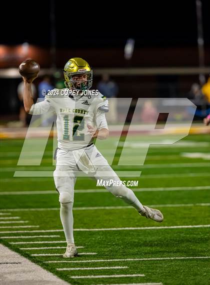 Thumbnail 1 in Ware County vs Perry photogallery.