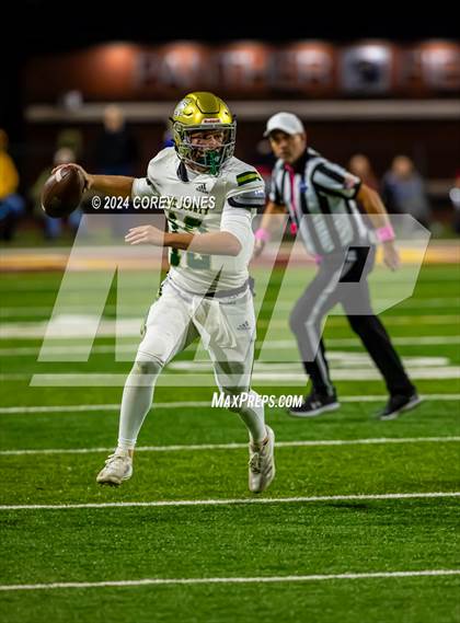Thumbnail 3 in Ware County vs Perry photogallery.