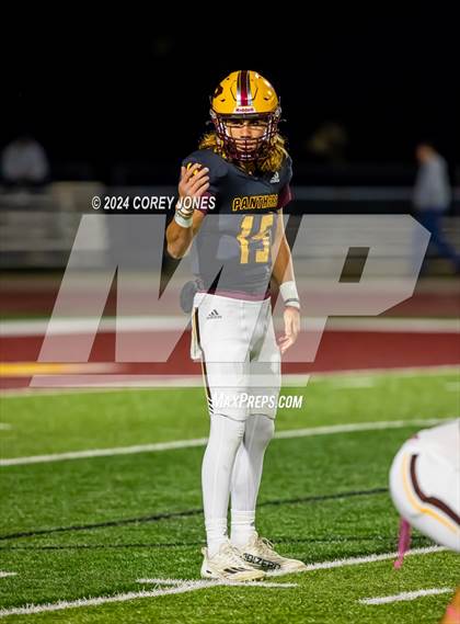 Thumbnail 3 in Ware County vs Perry photogallery.