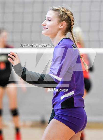 Thumbnail 1 in Cardinal Mooney vs. Millennium (NIKE Tournament of Champions) photogallery.