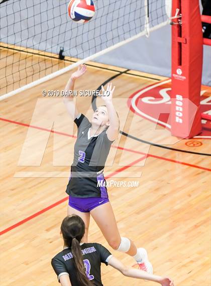 Thumbnail 1 in Cardinal Mooney vs. Millennium (NIKE Tournament of Champions) photogallery.