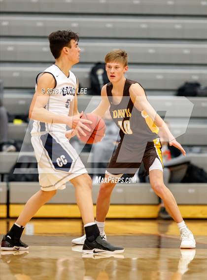 Thumbnail 2 in Davis vs. Corner Canyon (Utah Elite 8) photogallery.