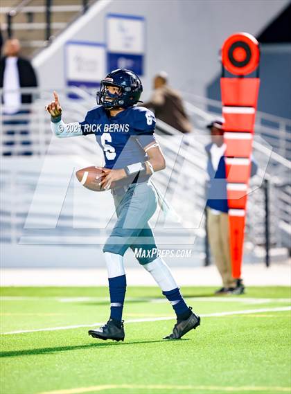 Thumbnail 3 in Nimitz @ College Park (UIL 6A Bi-District Playoff) photogallery.