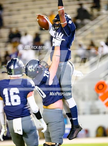 Thumbnail 3 in Nimitz @ College Park (UIL 6A Bi-District Playoff) photogallery.