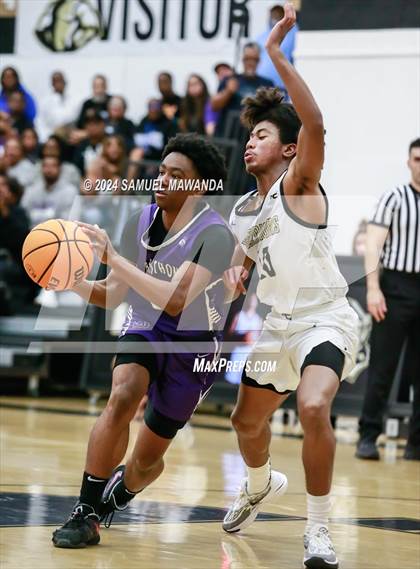 Thumbnail 1 in Heritage Christian vs St. Anthony (CIF SS Division 2AA Semi Final) photogallery.