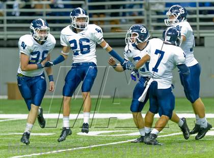 Thumbnail 2 in Smithson Valley vs. Reagan (UIL 5A Division 2 Region 4 Bi-District Playoff) photogallery.